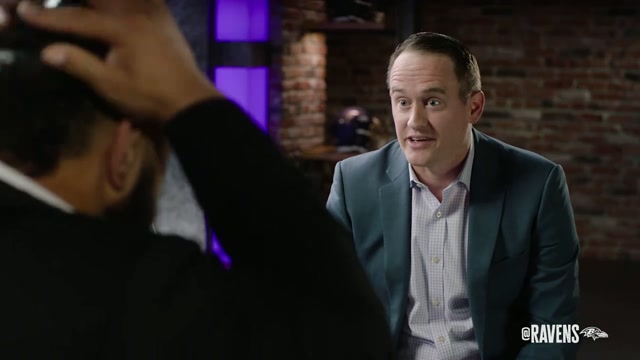 Imagine you’re selected 14th overall by the Baltimore Ravens & they have a surprise for you from the @AllBlacks 🏉🏈 #rugby #allblacks #ravens #nfldraft 