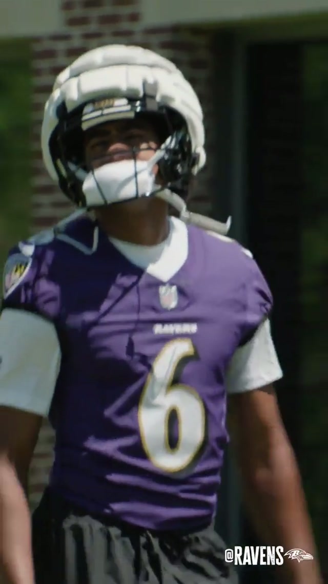 Ja'Kobi Lane looks right at home in purple and black 😈