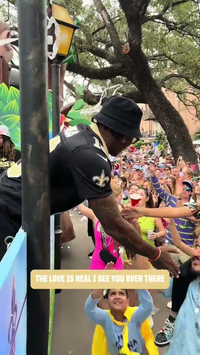 Mardi Gras (noun): greatest time of year 

#mardigras #neworleans #nola #saints #nfl @J. Reid @94CamJordan @Ju & Chan 