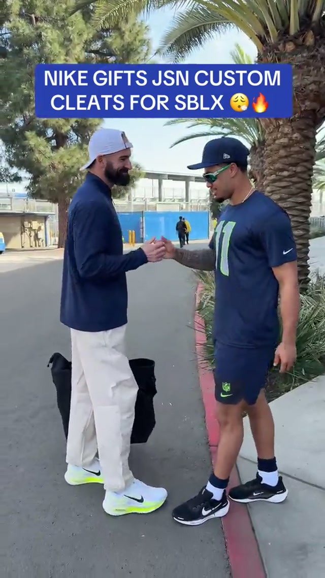 Look good, feel good, play good. #nfl #seahawks #cleats #superbowl #bts 