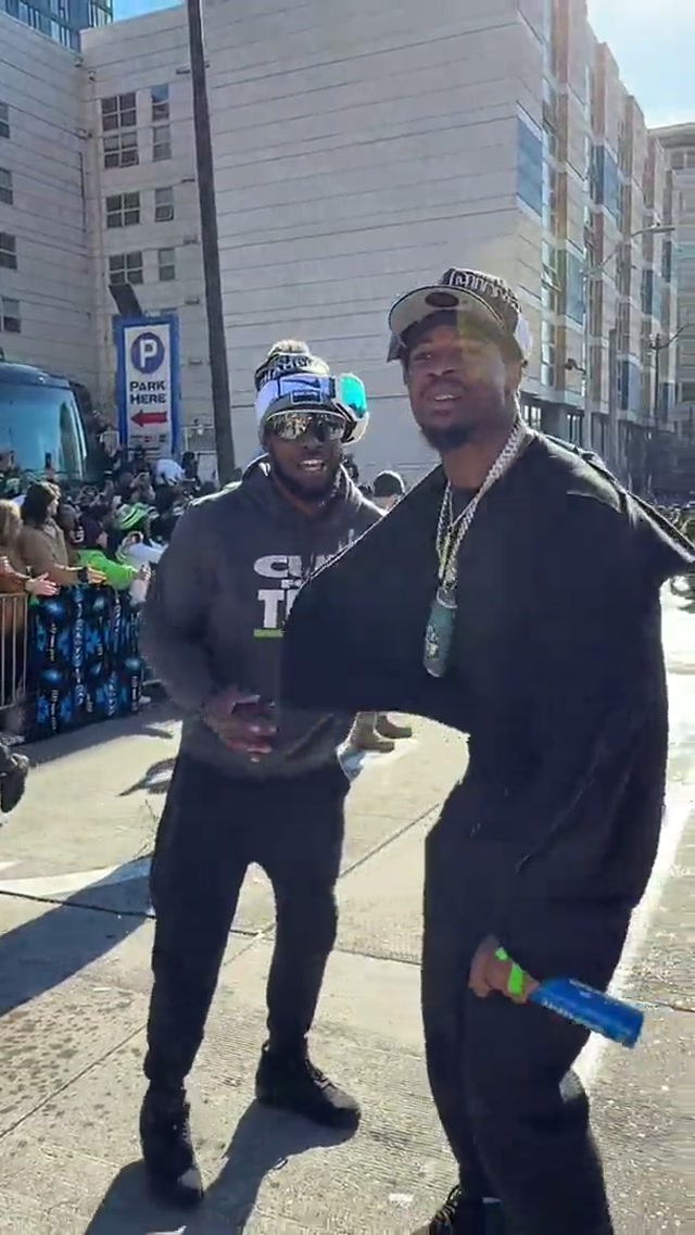 City of CHAMPS 😮‍💨 #nfl #seahawks #superbowl #parade #champions 