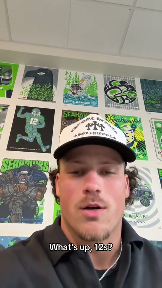 We’ve re-signed Drake Thomas! #nfl #seahawks #drake 