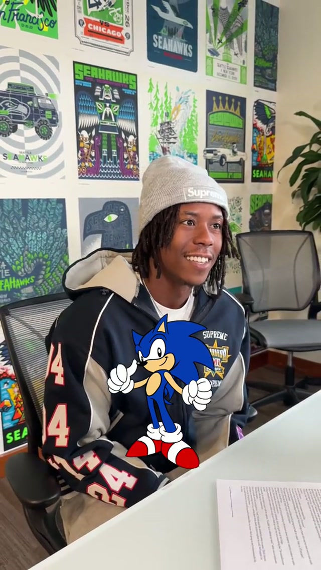 Speed meets speed. 

#speed #nfl #rashidshaheed 