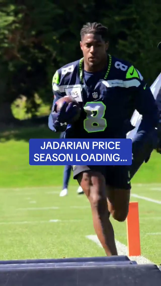 Hit the ground running. #nfl #rookie #seahawks #jadarianprice 