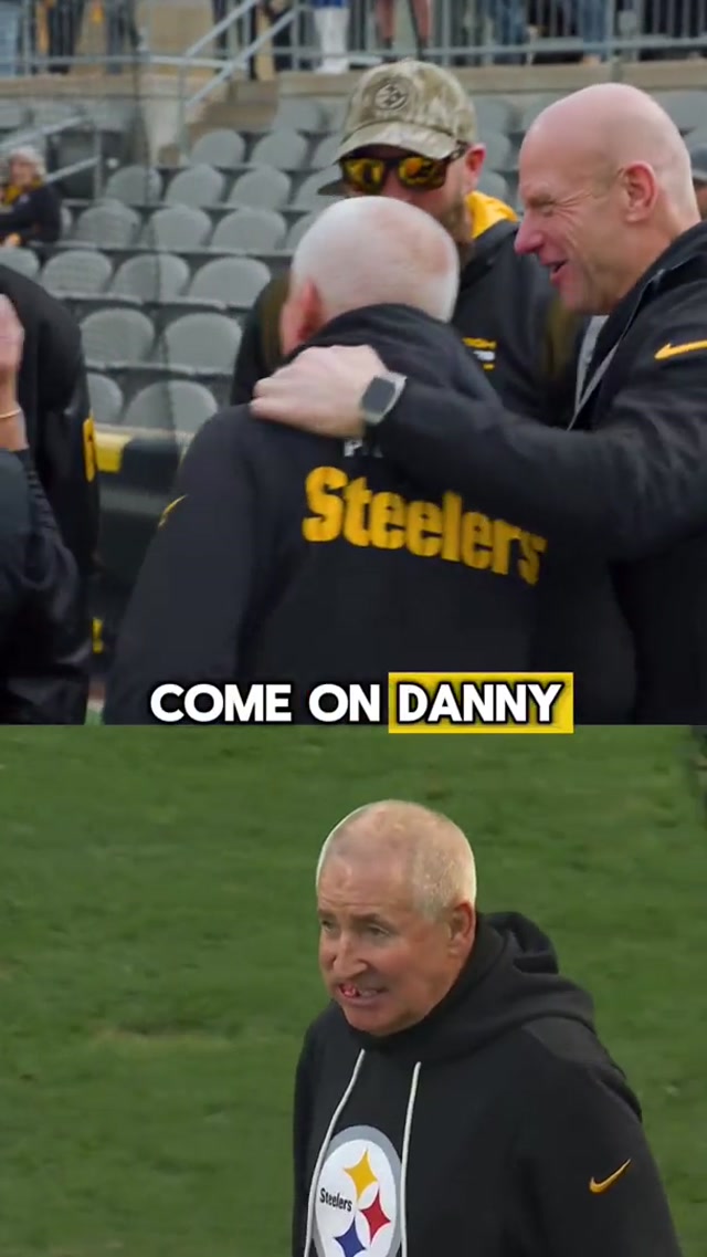 He’s always chewing gum 😂 #steelers #chewinggum #gum 