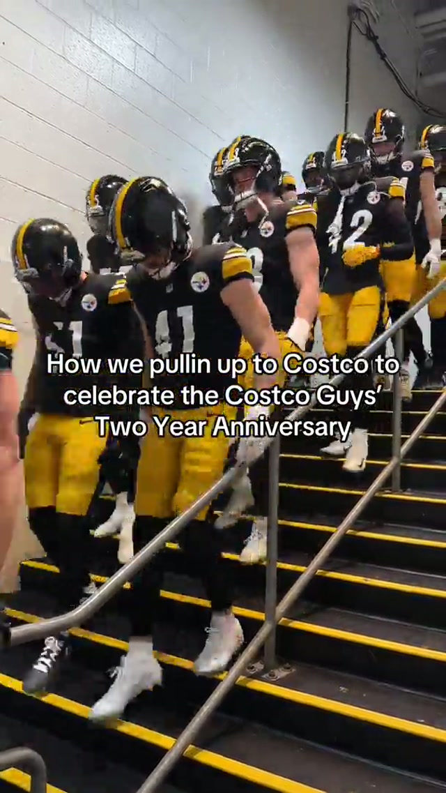 We WILL be eating double chunk chocolate cookies and chicken bakes 💥🍪 @A.J. & Big Justice #steelers #costcoguys #costco 