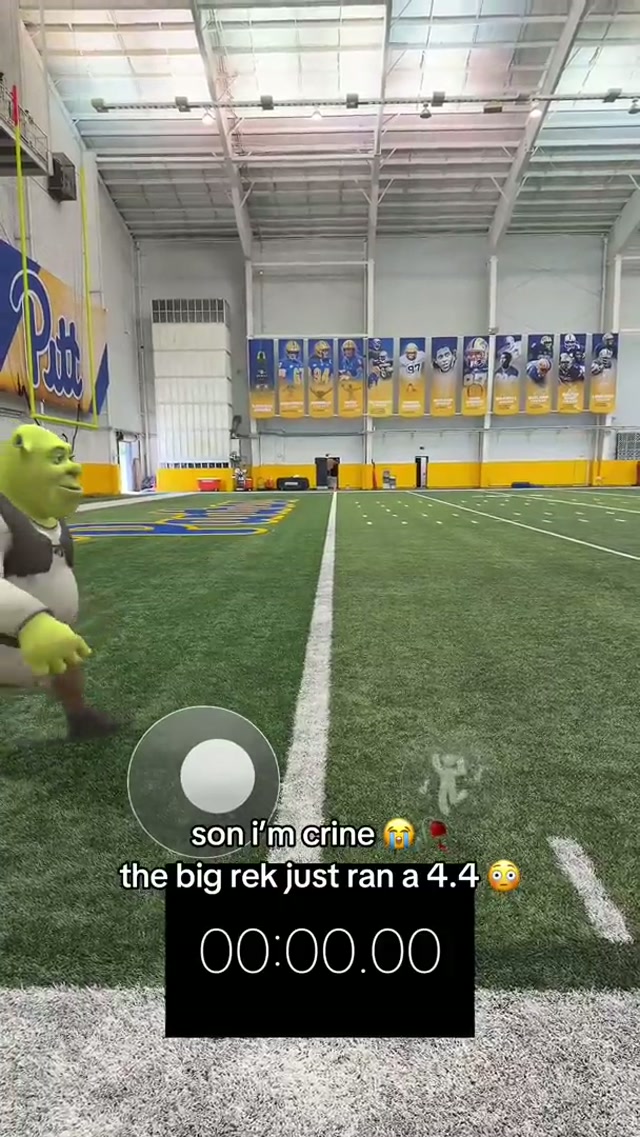 big rek putting on a clinic 😭🥀 #steelers #shrek #nflcombine 