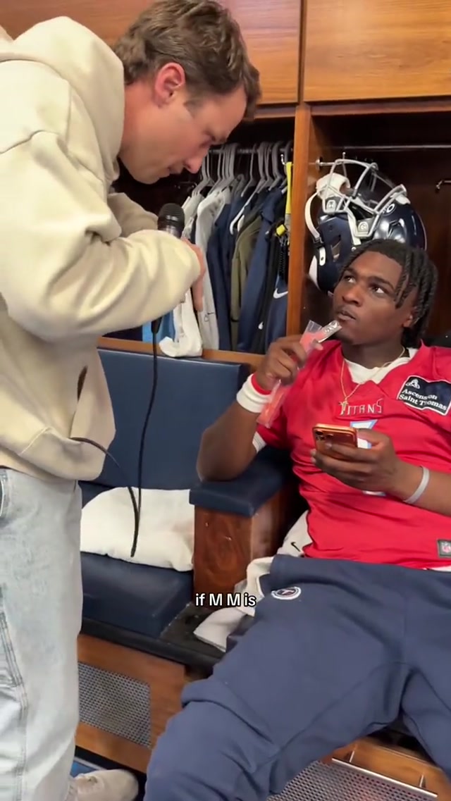 WICKED WITCH 🤣 #wicked #wickedforgood #nfl #tennesseetitans @Wicked: For Good 