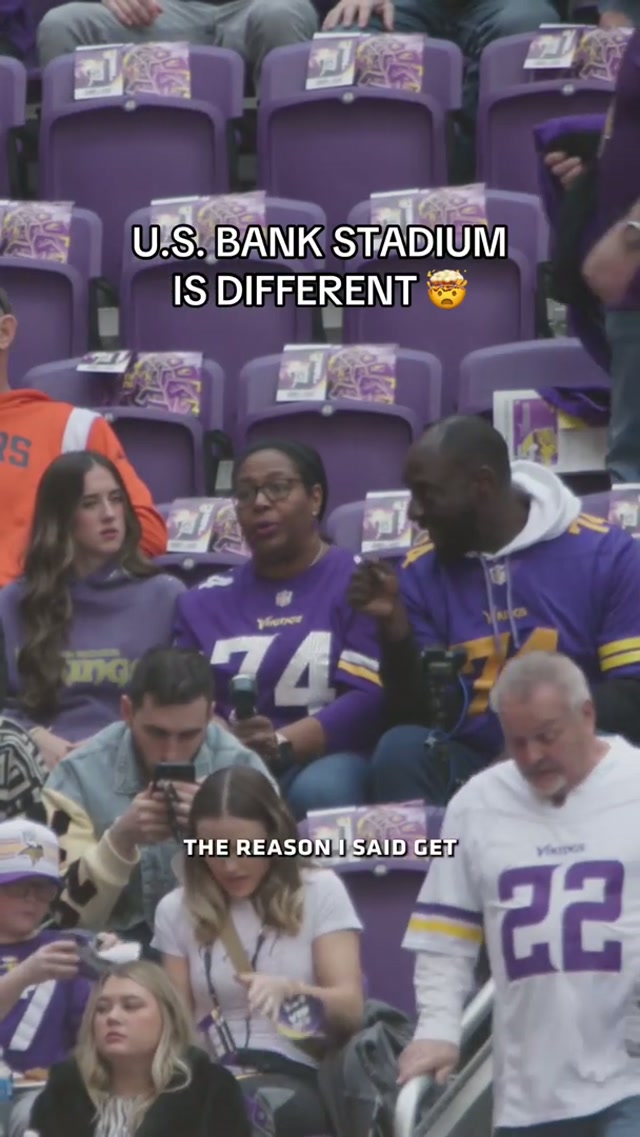 Nothing beats showtime at U.S. Bank Stadium 

#nfl #skol #minnestoavikings 