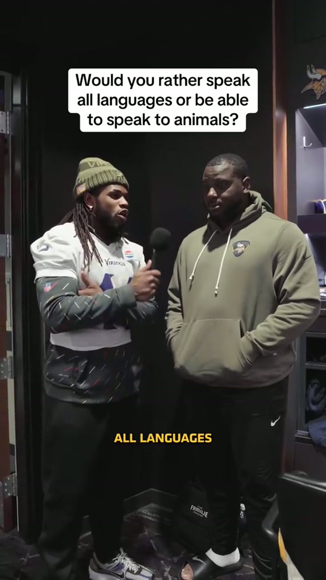 IMPORTANT QUESTION ‼️🚨📢 #skol #nfl #minnesoatavikings #tellus 