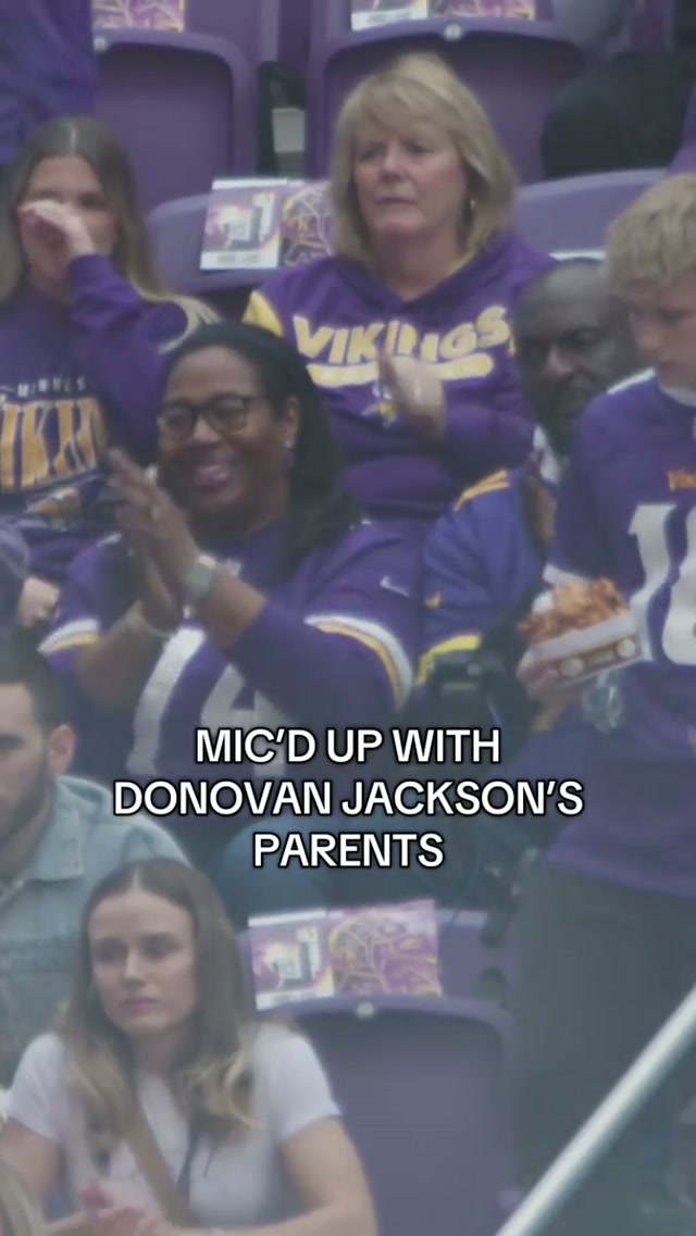 The BEST supporters 🥹 #skol #nfl #minnesoatavikings #micdup 