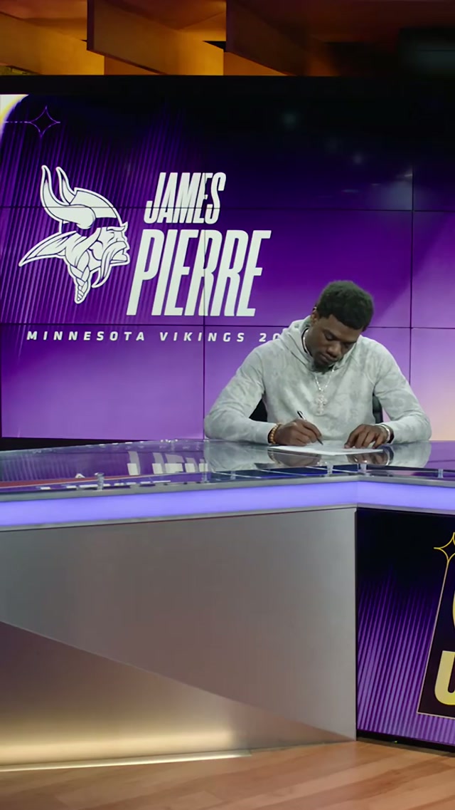 Here to get the job done 😤 #skol #nfl #minnesotavikings 