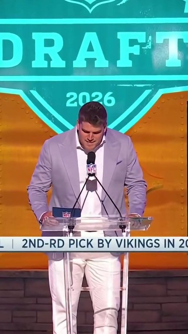 BIG CITRUS 🍊 

📺: NFLN/ESPN/ABC #nfl #skol #minnesotavikings #nfldraft #vikings 
